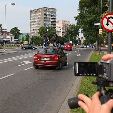 Kierowcy wietnie radz sobie bez sygnalizacji. Zobacz video