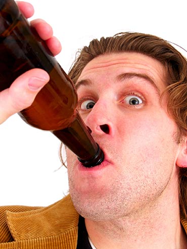 Naukowcy: alkohol wpywa na charakter pisma