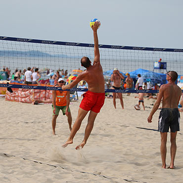 Siatkówka plażowa + OSiR = zabawa i emocje. Górą nasi
