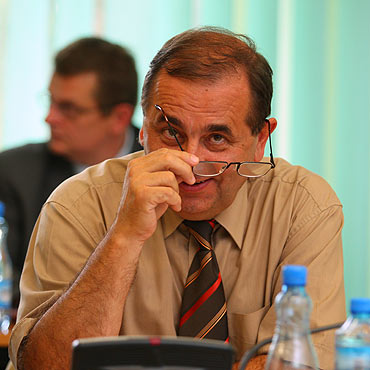 Polskie LNG wpaci w ratach odszkodowanie za wycite drzewa. Czy bd nowe autobusy?