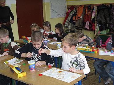 Wspólna praca dzieci polskich i niemieckich w SP1