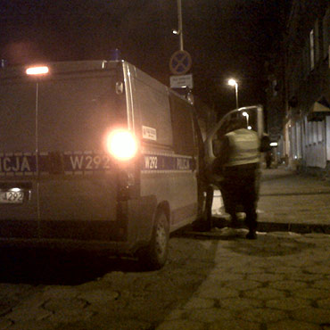 Pijana kobieta z dzieckiem