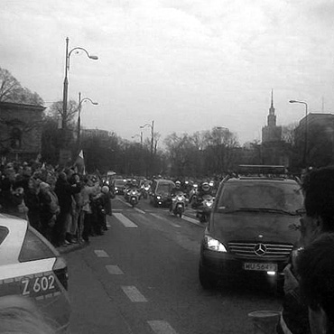 Warszawa żegna Prezydenta L.Kaczynskiego