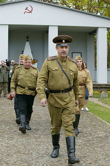 Grupa rekonstrukcyjna zoya kwiaty. Zobacz film!
