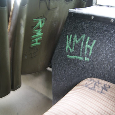 Chuligaskie napisy w autobusach 