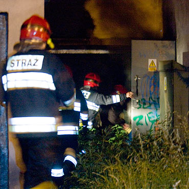 Spona rozdzielnia elektryczna. Mieszkacy pozbawieni prdu