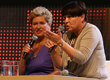 Karuzela Cooltury: Rozmowa o prywatności w namiocie debat