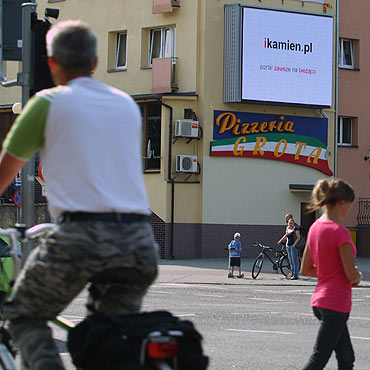 Nowa reklama wietlna <br>w centrum miasta