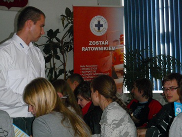 „Pomóż sobie - pomagając innym”