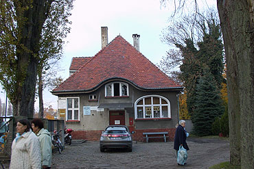 Cmentarz przy ulicy Karsiborskiej – historia i współczesność. <br>Cz. 2