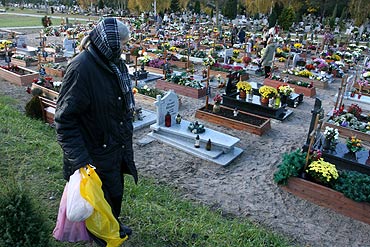 Cmentarz przy ulicy Karsiborskiej – historia i współczesność. <br>Cz. 2