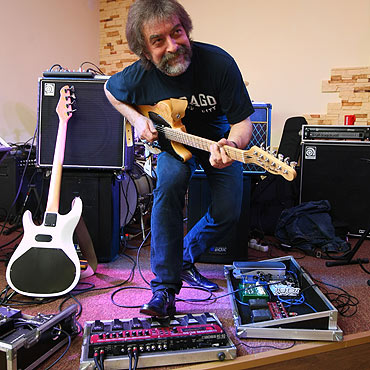 Krzysztof cieraski promuje Bossa i Rolanda<br>take w winoujciu!