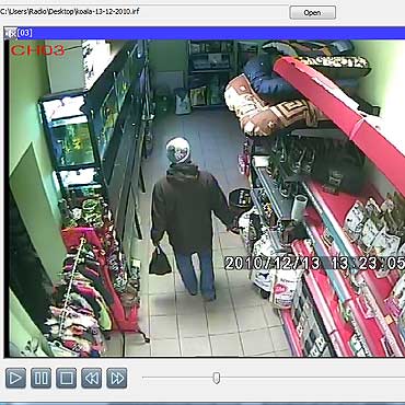 Zabra portfel z zaplecza. Radzimy mu odda nie swoj wasno… 