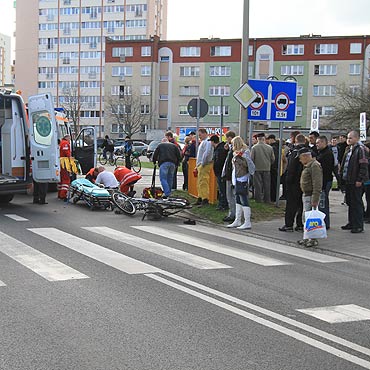Zatrzymano sprawc potrcenia dwojga rowerzystw.<br> Grozi mu 12 lat wizienia
