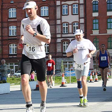 Zdoby 2. miejsce<br> w 12-godzinnym biegu