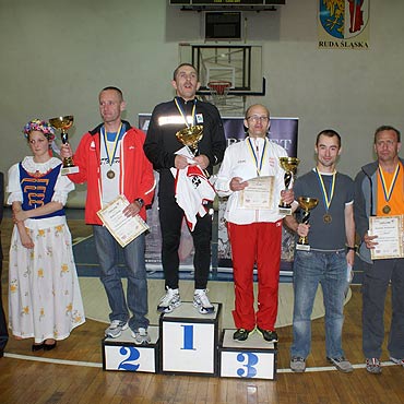 Zdoby 2. miejsce<br> w 12-godzinnym biegu