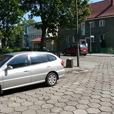 Kierowcy parkuj, amic przepisy. Nikt na to nie zwraca uwagi