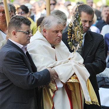 Ulicami miasta przeszy procesje Boego Ciaa