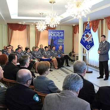 Obchodzili wito Policji. Byy podzikowania i awanse. Zobacz film!