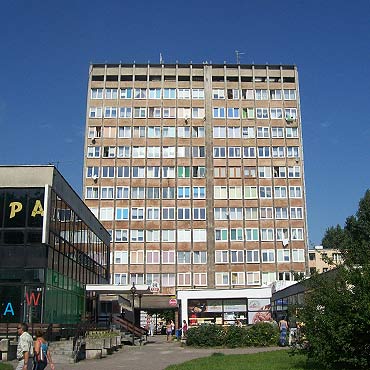 Partyjniaka znw pomalujcie na czerwono...