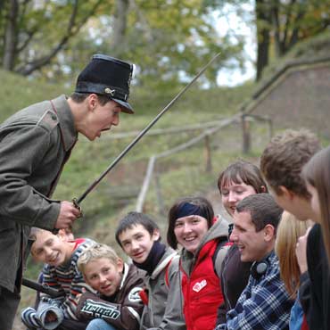 Bierz rower, szykuj latawiec, czeka cię spotkanie z żywą historią