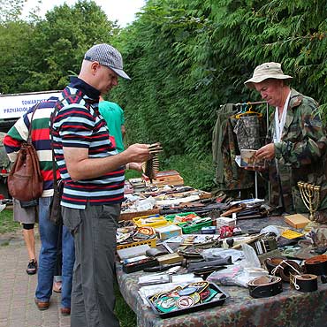 Targi Organizacji Pozarz±dowych przy promenadzie