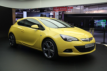 Nowy Opel z Polski