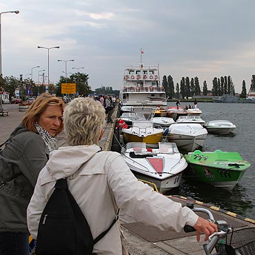 cigali si motorwkami po Zalewie Szczeciskim 