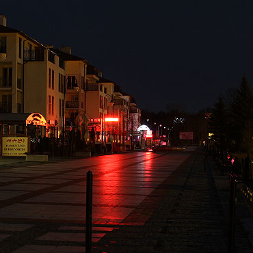 Egipskie ciemnoci na promenadzie