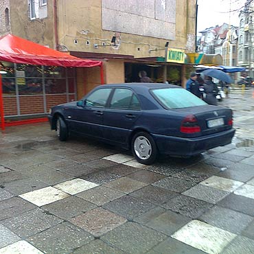 „Chicken drive” na Placu Wolnoci