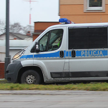 Czerwony kuferek z marihuan. Prezent od w. Mikoaja?
