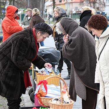 Targ staroci bdzie czciej