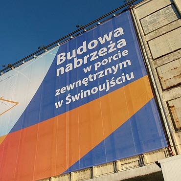 Czy port jest kolorowy?