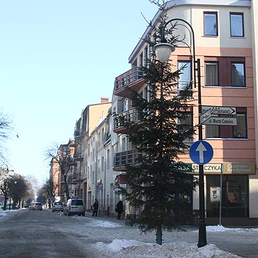 Walentynki za pasem, a u nas wci stoj choinki