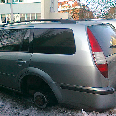 Ukradli koo od forda. Pomcie!