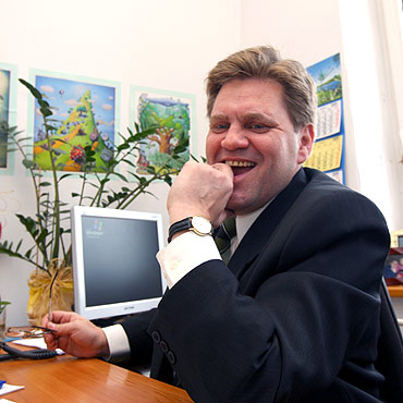 Rzecznik Robert Karelus zagra gwaciciela