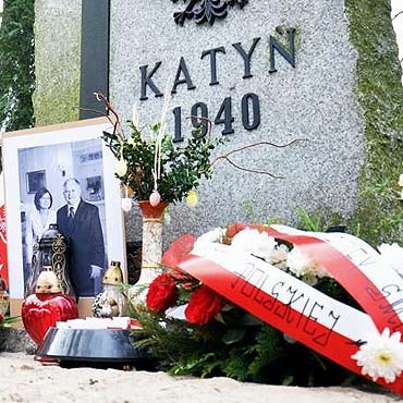 W rocznicę katastrofy smoleńskiej