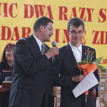 „To ju jest koniec”. Trzecioklasici opuszczaj mury gimnazjum