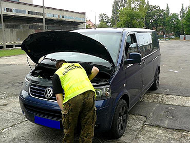 Stranicy graniczni odzyskali skradzionego volkswagena