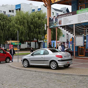 Sprzedaj auto przy przeprawie 