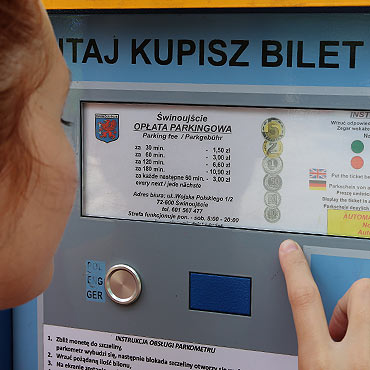 Nie daj si nacign. Parkowanie w niedziele i wita jest bezpatne