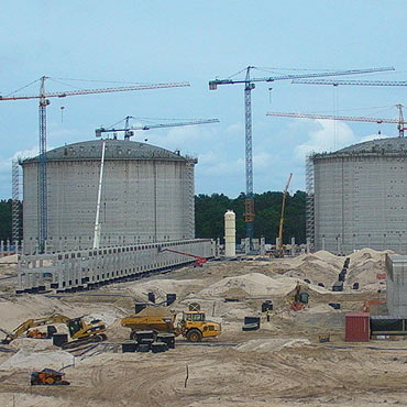 Podniesiono drug kopu na zbiorniku LNG w winoujciu