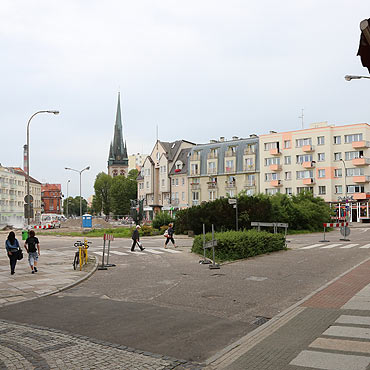 Ziele z placu trafi do parku
