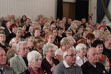 Seniorzy witowali w MDK. Zobacz fotogaleri!