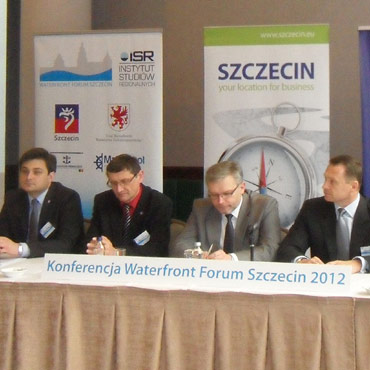 „12,5m” podczas debaty na temat „waterfront’w”