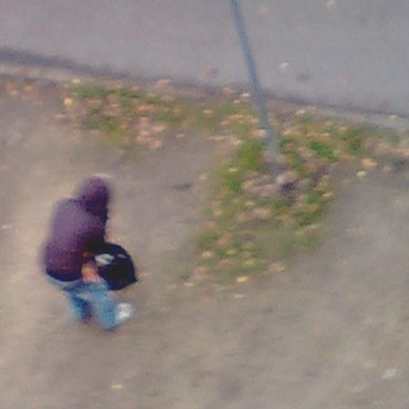 Co za tupet! Ukrad siatk z zakupami i wyzwa kobiet