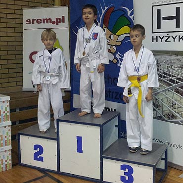 25 MEDALI TAEKWONDZISTÓW