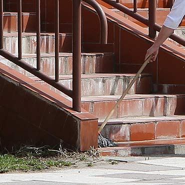 Schody wci w zaciekach