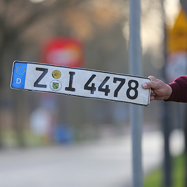 Zgubi tablic rejestracyjn na nierwnej Wojska Polskiego