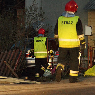 Spektakularny pościg za bmw. Kierowca spowodował kolizję i uciekł